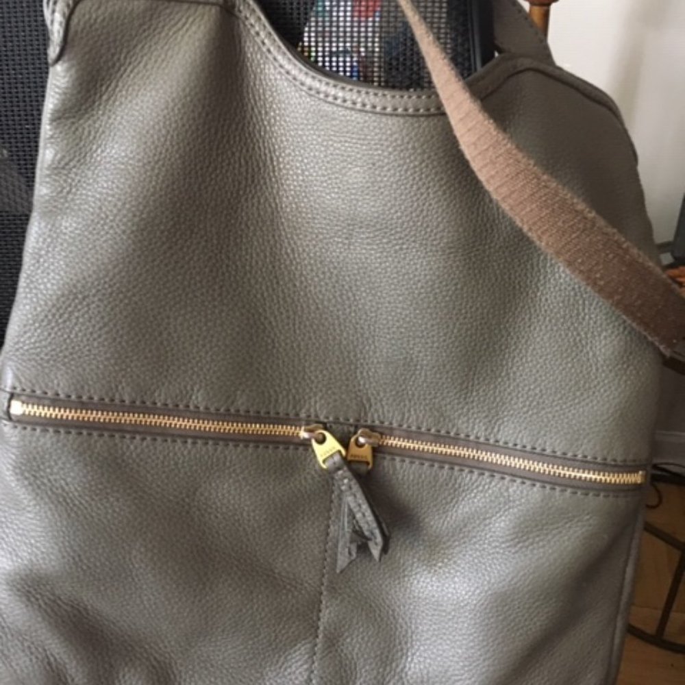 Fossil purses - Picture 2 of 3